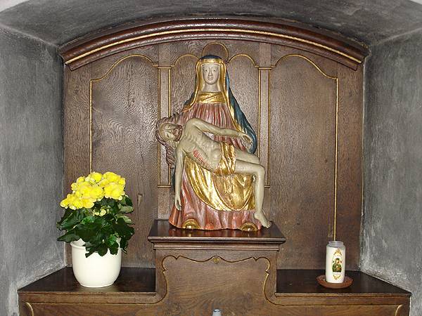 mutter-gottes-nische.jpg